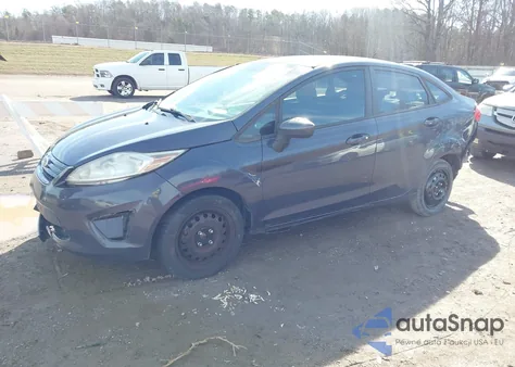 2013 Ford Fiesta S z USA, uszkodzony, nr VIN 3FADP4AJ1DM165091
